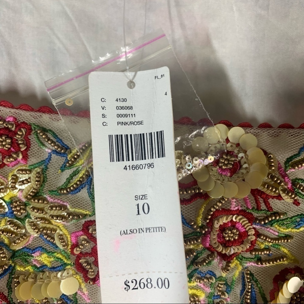 Bhanuni by Jyoti Sidella Flower dress - Picture 7 of 15